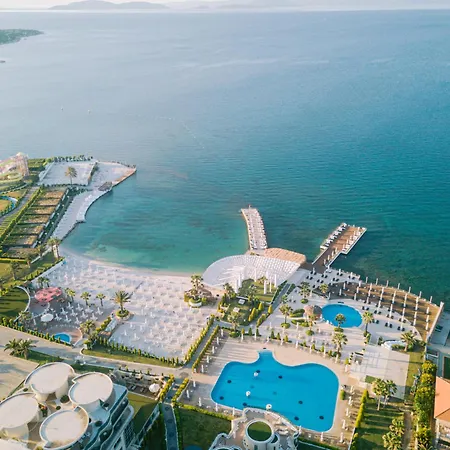 Ilica & Wellness Resort 5*